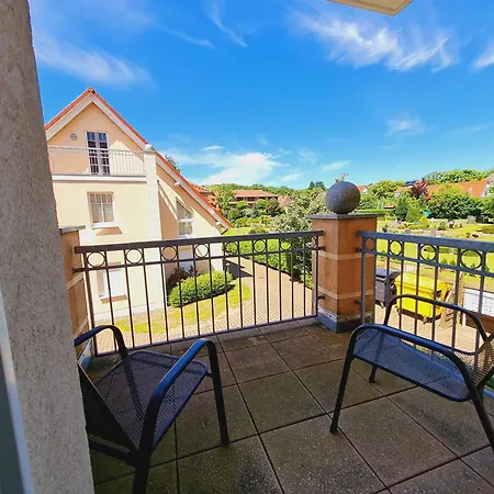 Strandlaeufer Апартаменты *